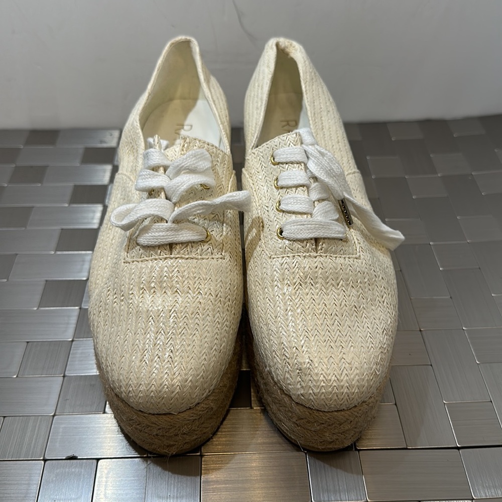 Raye platforms‎ - Picture 2 of 8